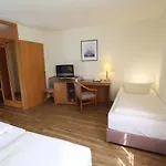 Weisser Schwan Hotel 3*