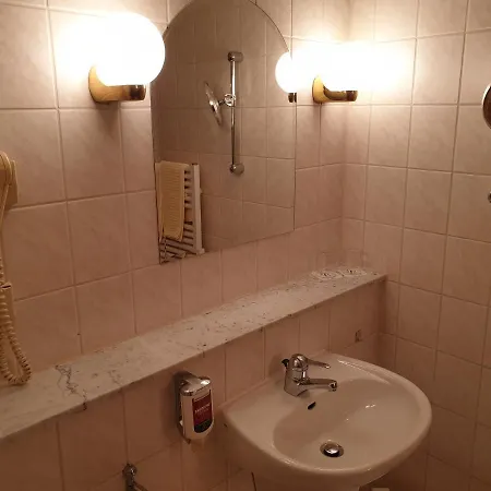 Hotel Weisser Schwan Erfurt