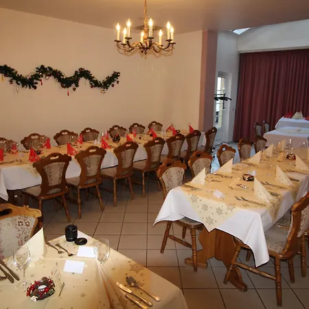 Weisser Schwan 3* Ερφούρτη