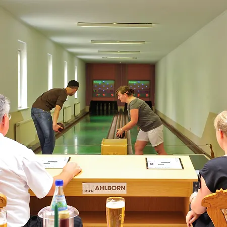 Hotel Weisser Schwan 3*