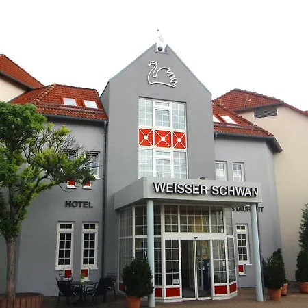 Weisser Schwan 3*